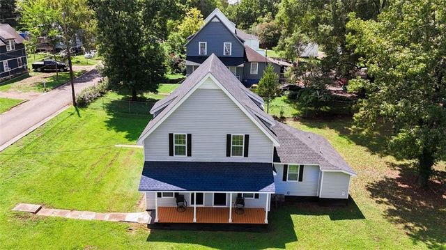 305 Grove SE Avenue, Lindale, GA 30147