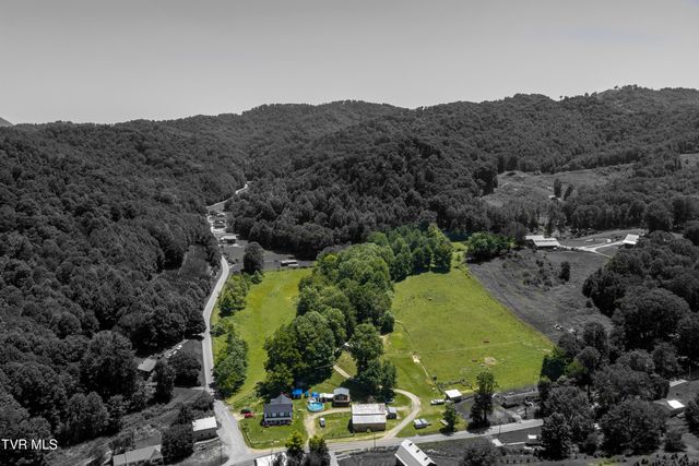 116 Eggers Branch Road, Trade, TN 37691