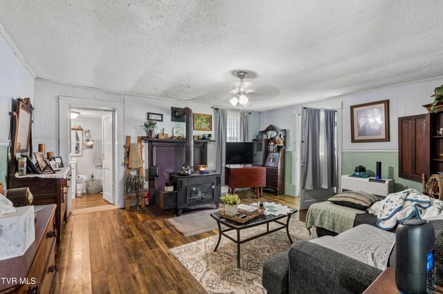 116 Eggers Branch Road, Trade, TN 37691
