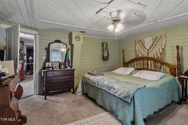 116 Eggers Branch Road, Trade, TN 37691