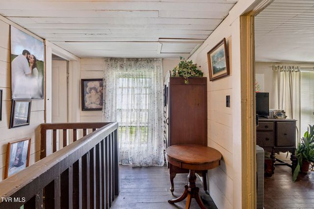116 Eggers Branch Road, Trade, TN 37691