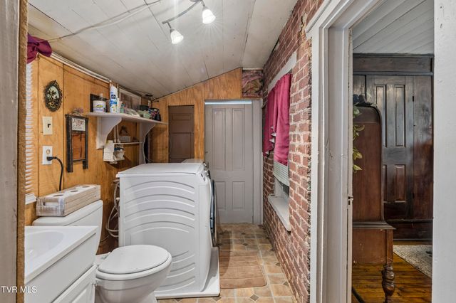 116 Eggers Branch Road, Trade, TN 37691
