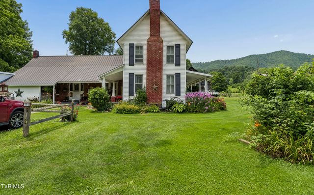 116 Eggers Branch Road, Trade, TN 37691