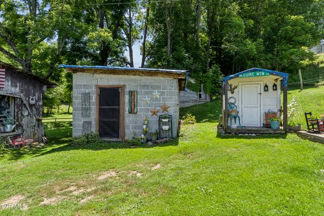 116 Eggers Branch Road, Trade, TN 37691