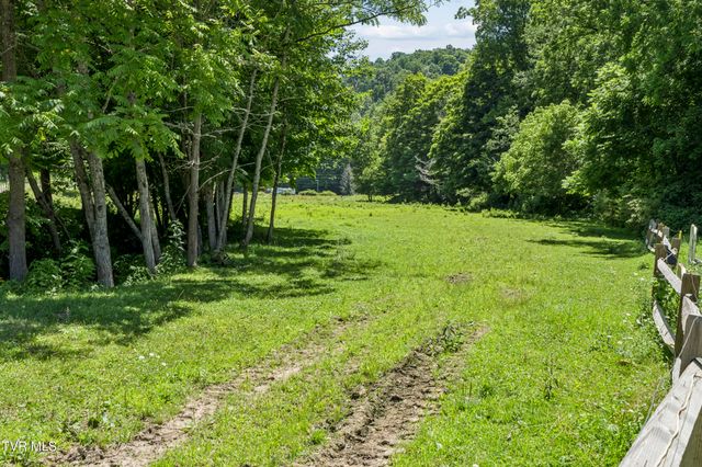 116 Eggers Branch Road, Trade, TN 37691