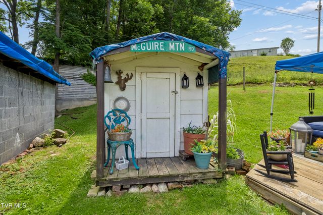 116 Eggers Branch Road, Trade, TN 37691