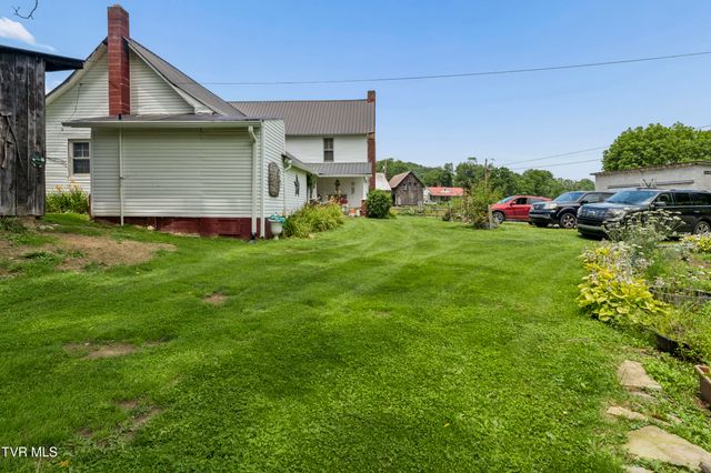116 Eggers Branch Road, Trade, TN 37691