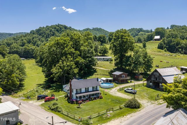 116 Eggers Branch Road, Trade, TN 37691