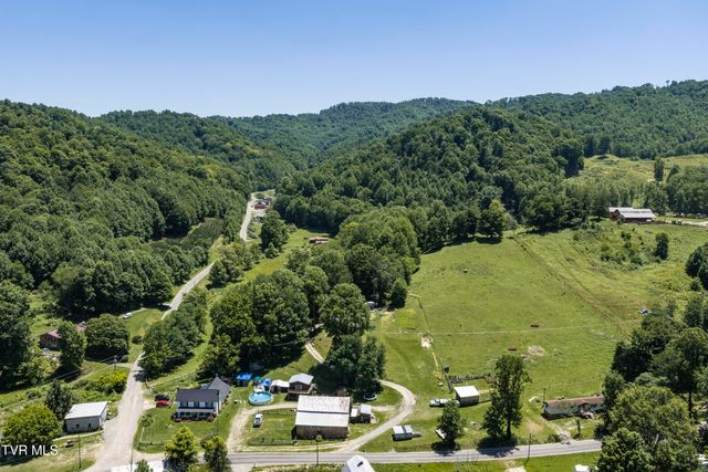 116 Eggers Branch Road, Trade, TN 37691