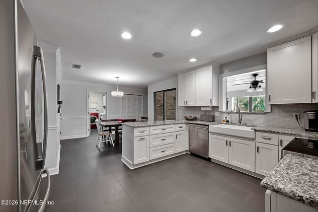 9662 TRENDLE Lane, Jacksonville, FL 32257