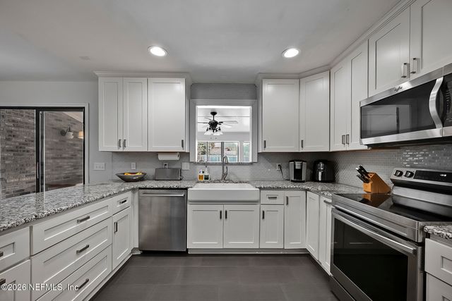 9662 TRENDLE Lane, Jacksonville, FL 32257