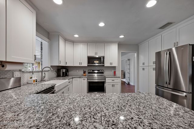 9662 TRENDLE Lane, Jacksonville, FL 32257