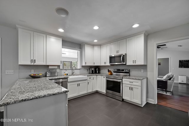 9662 TRENDLE Lane, Jacksonville, FL 32257