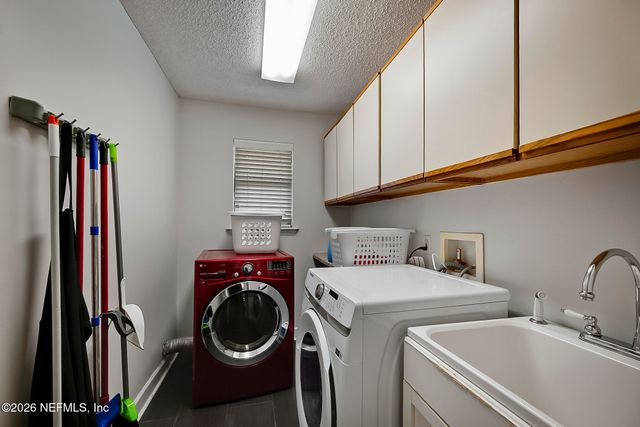9662 TRENDLE Lane, Jacksonville, FL 32257
