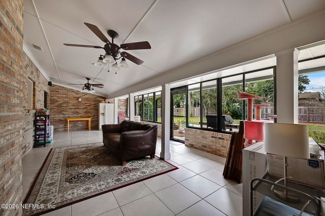 9662 TRENDLE Lane, Jacksonville, FL 32257
