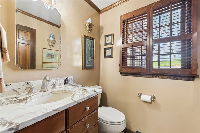 3863 Grove Road, Richland, PA 15044