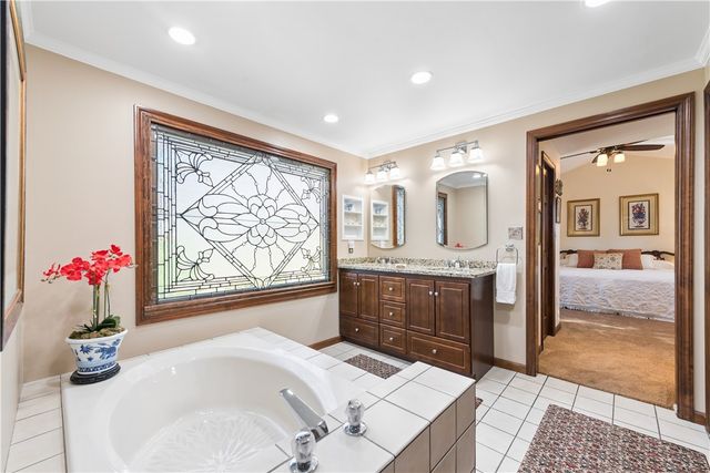 3863 Grove Road, Richland, PA 15044