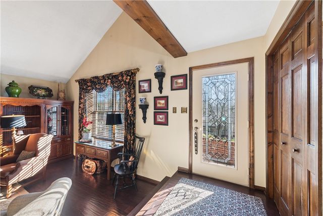 3863 Grove Road, Richland, PA 15044