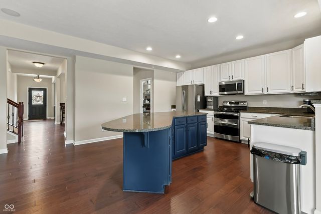 12248 Hawks Nest Drive, Fishers, IN 46037