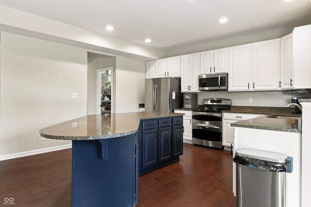 12248 Hawks Nest Drive, Fishers, IN 46037