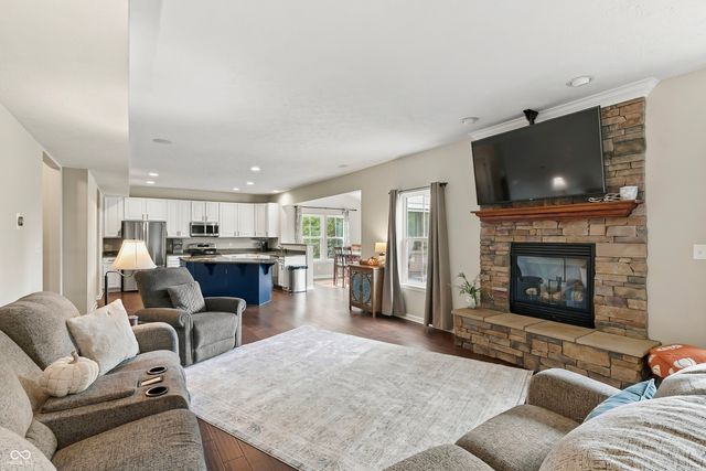 12248 Hawks Nest Drive, Fishers, IN 46037