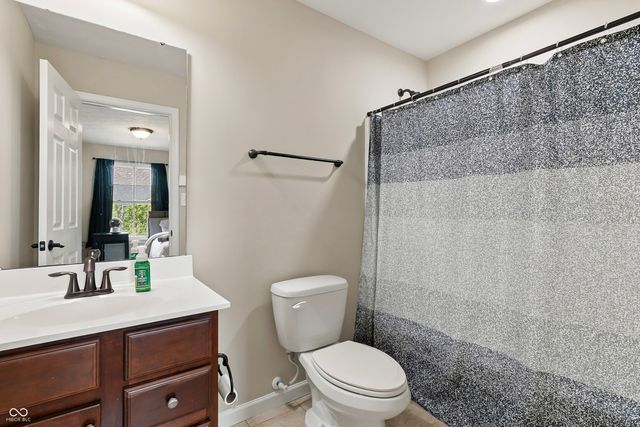 12248 Hawks Nest Drive, Fishers, IN 46037