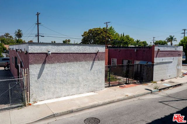 325 E Rosecrans Avenue, Compton, CA 90221