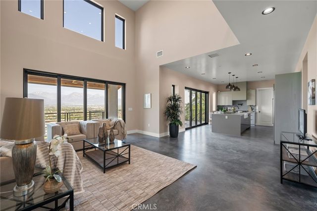 2380 Scenic Ridge, Chino Hills, CA 91709