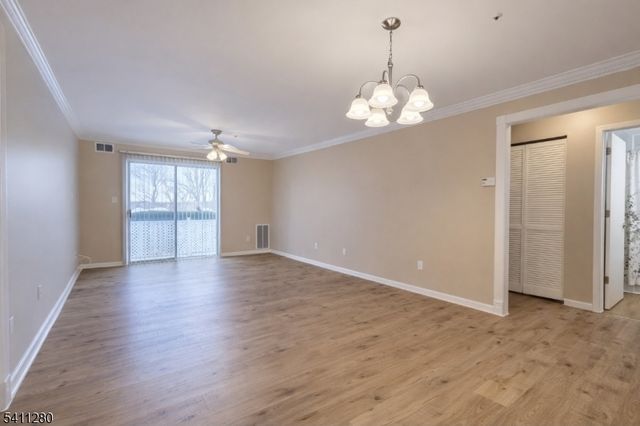 42 Crestview Ln 42, Mount Arlington Boro, NJ 07856