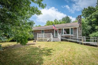 48 Elm St, Berkley, MA 02779