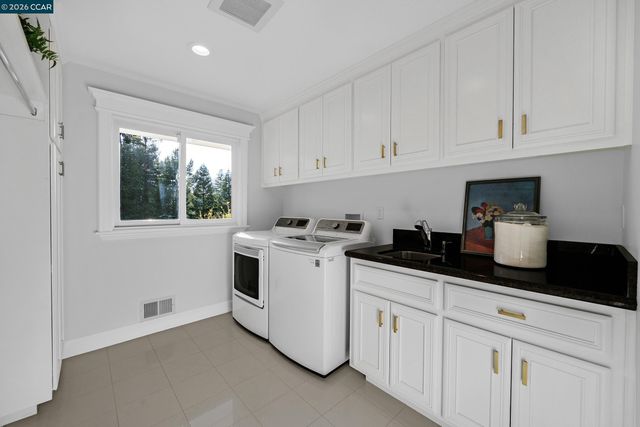 225 Pebble Ct, Alamo, CA 94507