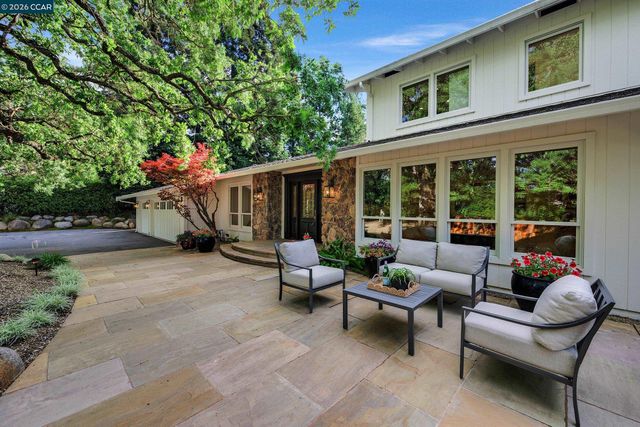 225 Pebble Ct, Alamo, CA 94507