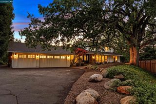 225 Pebble Ct, Alamo, CA 94507