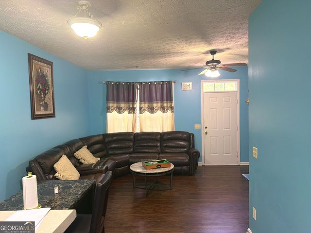 9015 Corvair Trail, Gainesville, GA 30506