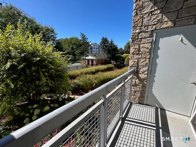 112a Southfield Avenue 201, Stamford, CT 06902