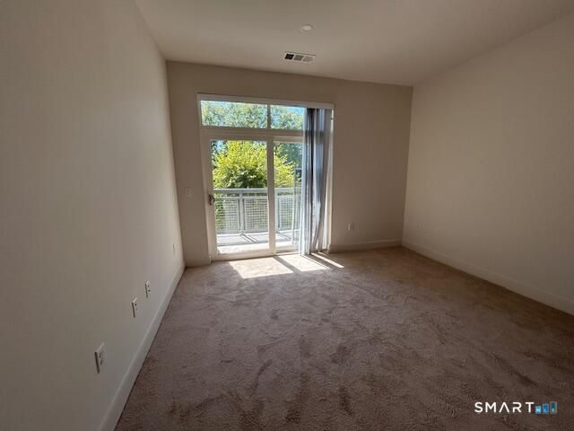 112a Southfield Avenue 201, Stamford, CT 06902