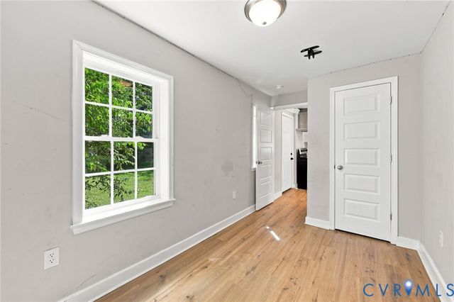 414 St Mark St, Petersburg, VA 23803