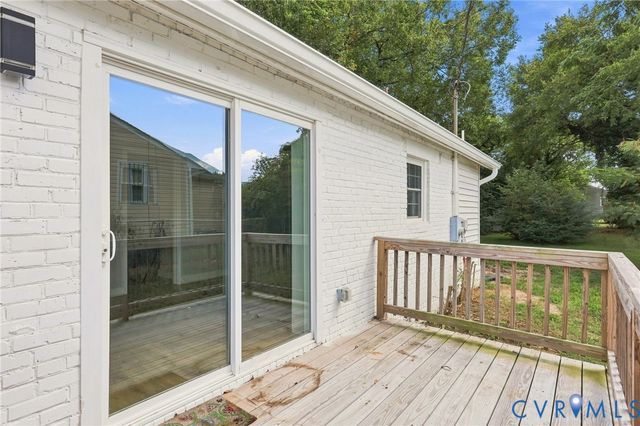 414 St Mark St, Petersburg, VA 23803