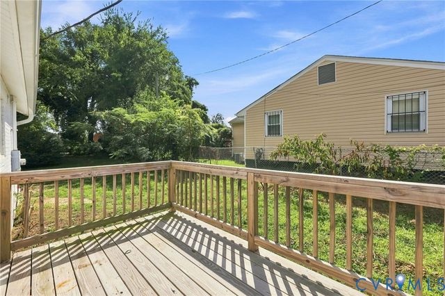 414 St Mark St, Petersburg, VA 23803