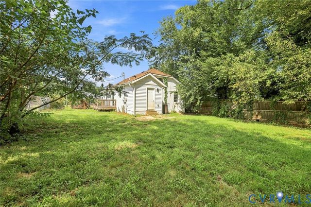 414 St Mark St, Petersburg, VA 23803