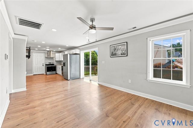 414 St Mark St, Petersburg, VA 23803