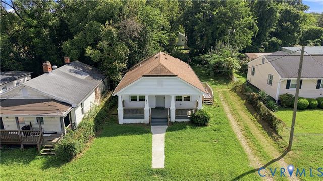 414 St Mark St, Petersburg, VA 23803
