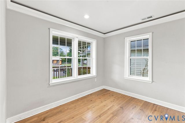 414 St Mark St, Petersburg, VA 23803