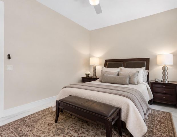 475 27TH AVENUE N, St Petersburg, FL 33704