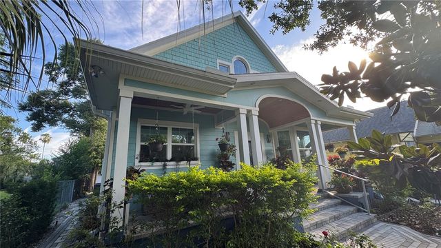 475 27TH AVENUE N, St Petersburg, FL 33704