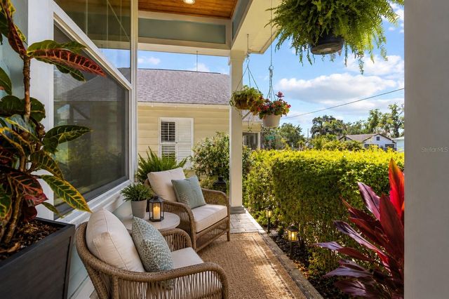 475 27TH AVENUE N, St Petersburg, FL 33704