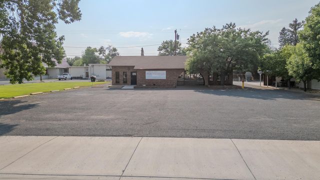 246 N Absaroka St, Powell, WY 82435 property photo