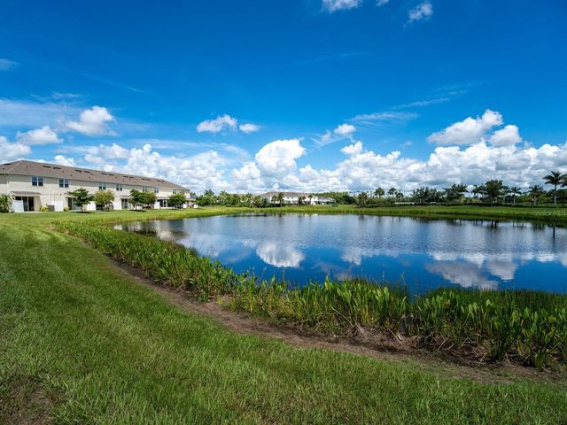 8632 LUNAR SKYE STREET, Sarasota, FL 34241