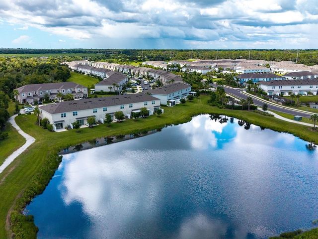 8632 LUNAR SKYE STREET, Sarasota, FL 34241