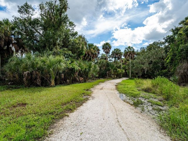 8632 LUNAR SKYE STREET, Sarasota, FL 34241